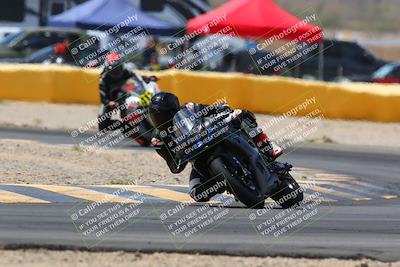 media/Apr-10-2022-SoCal Trackdays (Sun) [[f104b12566]]/Turn 2 (1135am)/